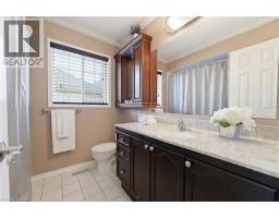 29 WATSON Crescent - 29