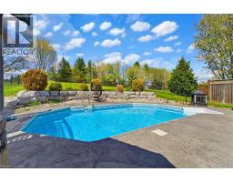 29 WATSON Crescent - 43