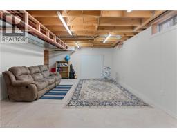 4875 JOHN Street - 32