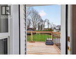 24 LAKESIDE Place E - 23