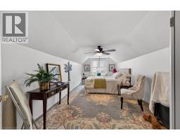 24 LAKESIDE Place E - 28