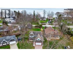 24 LAKESIDE Place E - 47