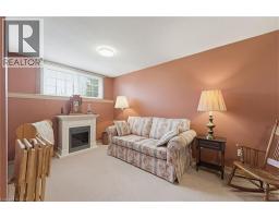 17 BARNETT Street W - 5
