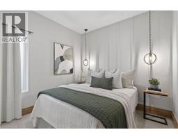 105 HIGHLAND Avenue - 26