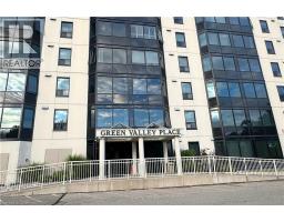 35 GREEN VALLEY Drive UnitNo. 1605 - 2