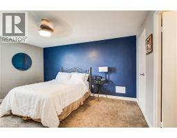 35 GREEN VALLEY Drive UnitNo. 1605 - 9