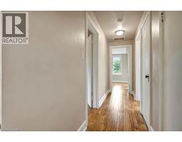 121 KING Street E - 18