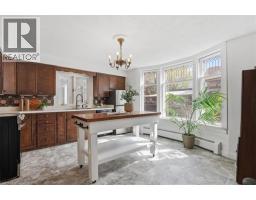 44 DUPONT Street - 10
