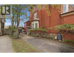 44 DUPONT Street - 29