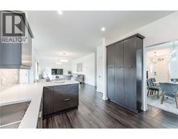 136 VILLAGE Road - 24