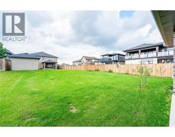 136 VILLAGE Road - 44