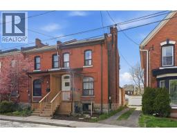 34 BAILLIE Street - 2