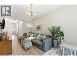 34 BAILLIE Street - 7