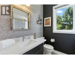 10 FEATHERSTONE Avenue - 19