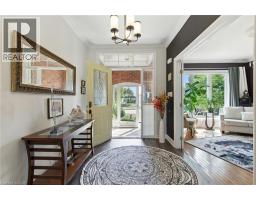 10 FEATHERSTONE Avenue - 4