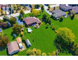 10 FEATHERSTONE Avenue - 41