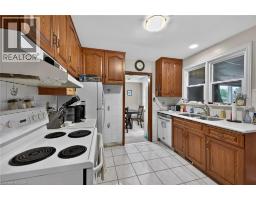 186 SENECA Avenue - 13
