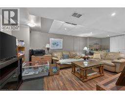 186 SENECA Avenue - 23