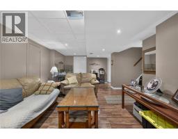 186 SENECA Avenue - 24