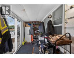 186 SENECA Avenue - 28