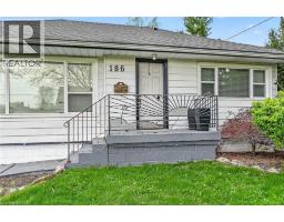 186 SENECA Avenue - 46
