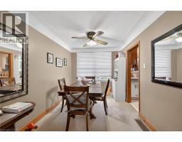 186 SENECA Avenue - 8