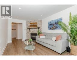 33 MEAGHAN Street - 21