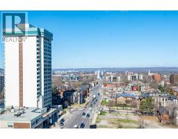 150 MAIN Street W UnitNo. PH3 - 18