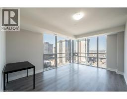 150 MAIN Street W UnitNo. PH3 - 3