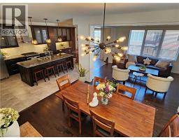 259 GROVEHILL Crescent - 12