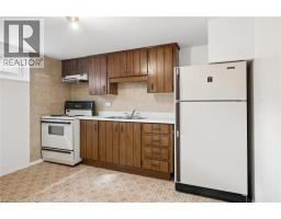 26 TUTTON Place - 28