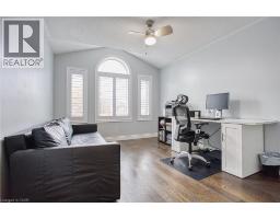 5 SHETLAND Drive - 30