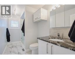 5 SHETLAND Drive - 32