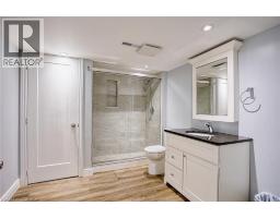 5 SHETLAND Drive - 34