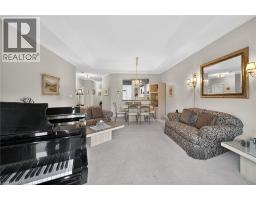 44 TWENTYPLACE Boulevard - 15