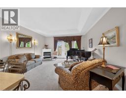 44 TWENTYPLACE Boulevard - 17