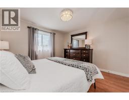 132 DAIMLER Drive - 20