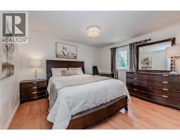 132 DAIMLER Drive - 21