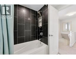 432 BANKSIDE Crescent - 25