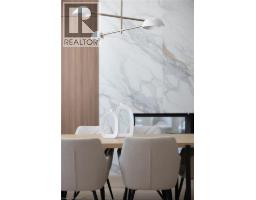 52 ROXBOROUGH Drive - 5