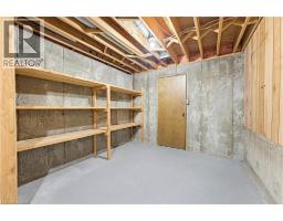 64 HILLTOP Court - 29