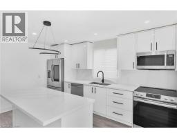 68 YORK Road - 3