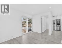 68 YORK Road - 7