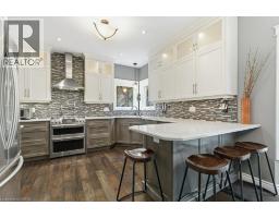 242 CHELTONWOOD Crescent - 10