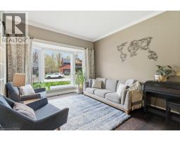 242 CHELTONWOOD Crescent - 15