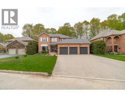 242 CHELTONWOOD Crescent - 3