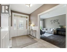 242 CHELTONWOOD Crescent - 4