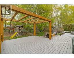 242 CHELTONWOOD Crescent - 42