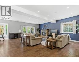 242 CHELTONWOOD Crescent - 7