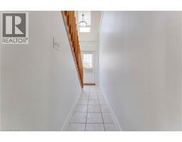 530 FOUNTAIN Street S - 27